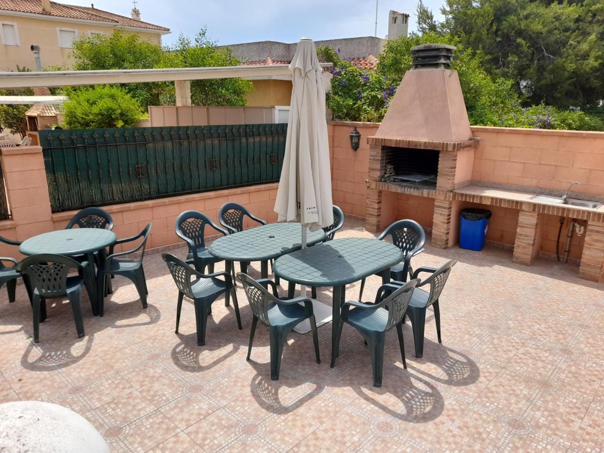 Chalet Muy Cerca De La Playa Con Piscina Privada Dehesa de Campoamor  Exteriör bild