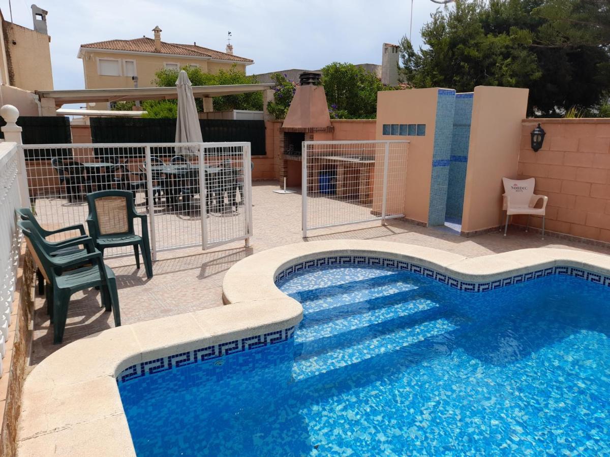 Chalet Muy Cerca De La Playa Con Piscina Privada Dehesa de Campoamor  Exteriör bild